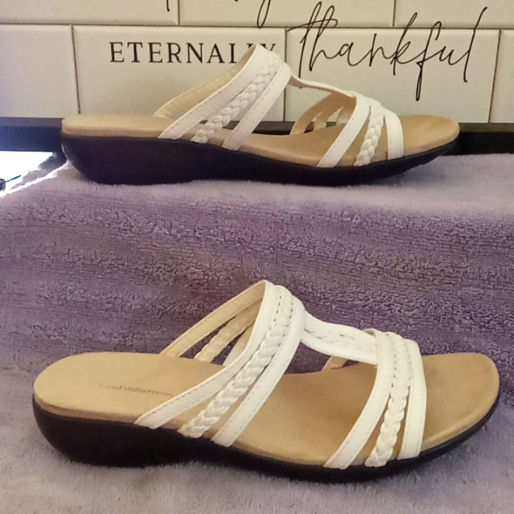 Croft & Barrow slide on sandles size 7